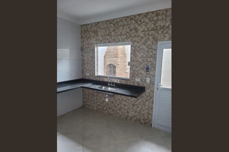 Casa à venda com 3 quartos, 100m² em Parque Residencial Oratorio, São Paulo