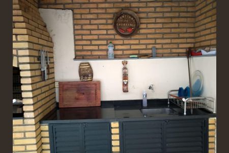 Casa à venda com 3 quartos, 298m² em Sítio da Figueira, São Paulo