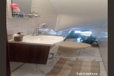 Casa à venda com 3 quartos, 115m² em Jardim Aeroporto, São Paulo