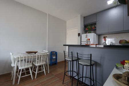 Apartamento à venda com 51m², 2 quartos e 1 vagaSala