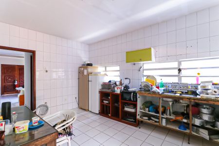 Casa para alugar com 594m², 4 quartos e 2 vagasCozinha