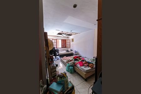 Casa para alugar com 594m², 4 quartos e 2 vagasQuarto 