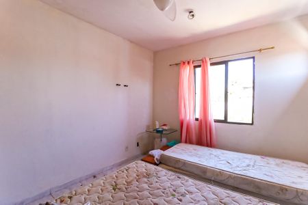 Casa para alugar com 594m², 4 quartos e 2 vagasQuarto