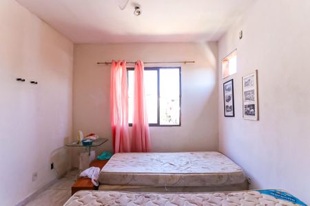 Casa para alugar com 594m², 4 quartos e 2 vagasQuarto