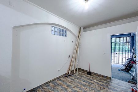 Casa para alugar com 100m², 2 quartos e 1 vagaSala