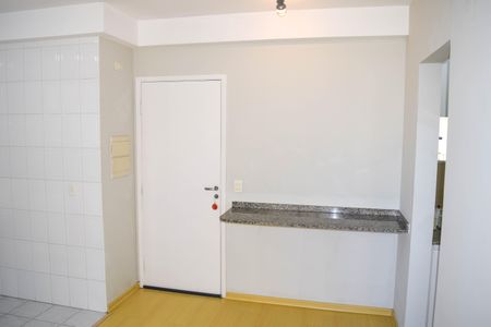 Apartamento para alugar com 35m², 1 quarto e 1 vagaSala