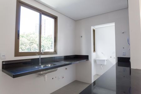 Apartamento à venda com 68m², 2 quartos e 2 vagasCozinha