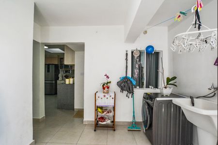 Casa à venda com 210m², 4 quartos e 2 vagasÁrea de Serviço 1
