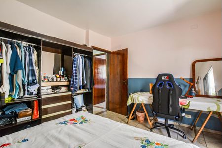 Casa à venda com 210m², 4 quartos e 2 vagasQuarto 3