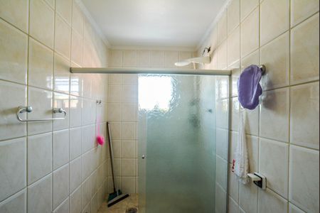 Casa à venda com 210m², 4 quartos e 2 vagasBanheiro da Suíte