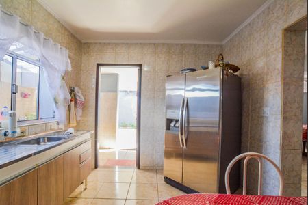 Casa à venda com 210m², 4 quartos e 2 vagasCozinha 2