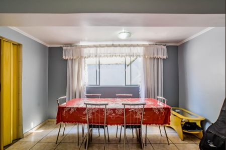 Casa à venda com 210m², 4 quartos e 2 vagasSala 2