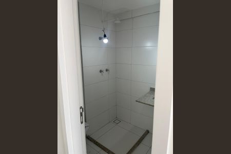 Banheiro de apartamento à venda com 1 quarto, 28m² em Vila Clementino, São Paulo