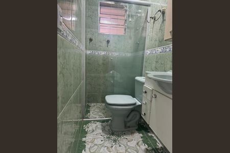 Casa à venda com 3 quartos, 200m² em Moinho Velho, São Paulo