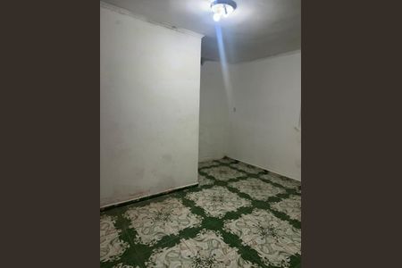 Casa à venda com 3 quartos, 200m² em Moinho Velho, São Paulo