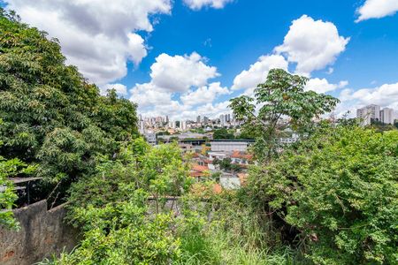 Casa para alugar com 80m², 3 quartos e 1 vagaÁrea de Serviço