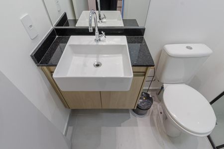 Apartamento para alugar com 25m², 1 quarto e sem vaga Apartamento para alugar com 25m², 1 quarto e sem vagaBanheiro