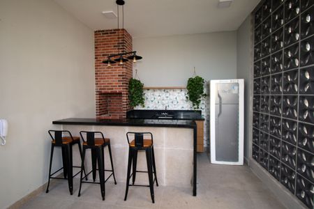 Apartamento para alugar com 38m², 2 quartos e sem vagaÁrea comum - Churrasqueira