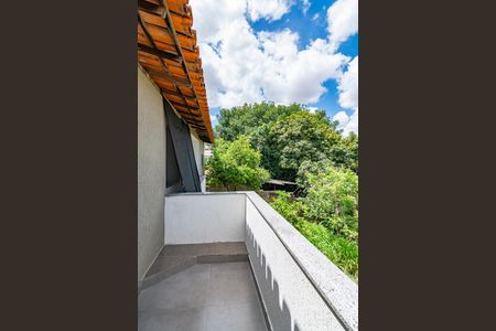 Casa para alugar com 80m², 2 quartos e 1 vagaVaranda