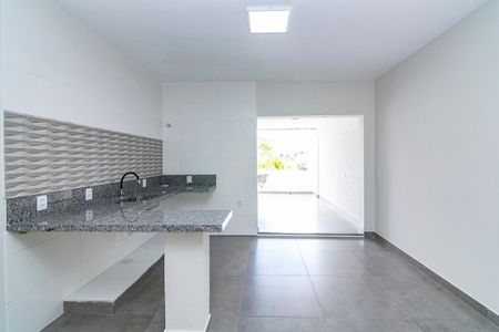 Casa para alugar com 80m², 2 quartos e 1 vagaCozinha