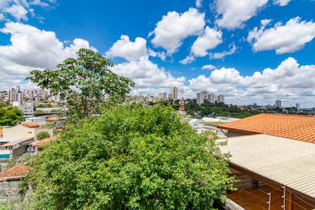 Casa para alugar com 80m², 2 quartos e 1 vagaVaranda