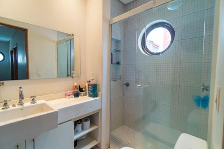 Casa para alugar com 156m², 3 quartos e 2 vagasBanheiro Social