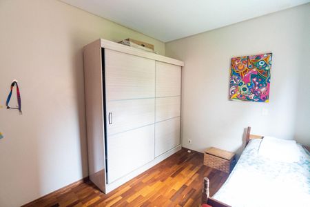 Casa para alugar com 156m², 3 quartos e 2 vagasQuarto 2