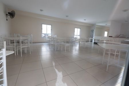 Apartamento para alugar com 50m², 2 quartos e 1 vagaÁrea comum - Salão de festas