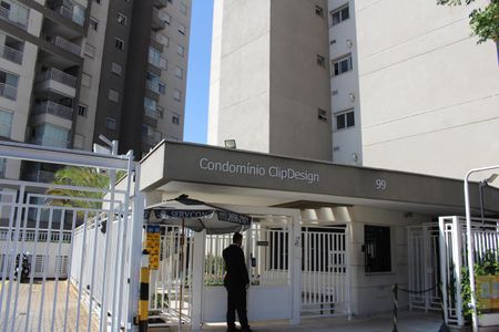 Apartamento para alugar com 84m², 3 quartos e 1 vagaFachada e portaria