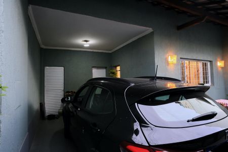 Casa à venda com 200m², 2 quartos e 2 vagasGaragem