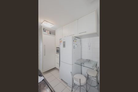 Apartamento à venda com 120m², 3 quartos e 2 vagasCozinha