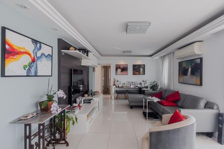 Sala de apartamento à venda com 3 quartos, 120m² em Alto de Pinheiros, São Paulo