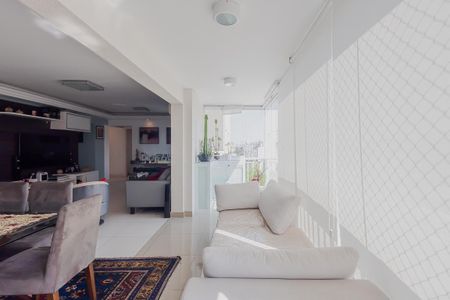 Varanda de apartamento à venda com 3 quartos, 120m² em Alto de Pinheiros, São Paulo