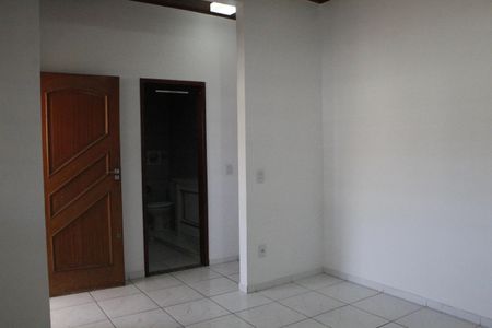 Casa para alugar com 2 quartos, 140m² em Curicica, Rio de Janeiro