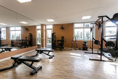 Apartamento para alugar com 76m², 3 quartos e 2 vagas Apartamento para alugar com 76m², 3 quartos e 2 vagasÁrea comum - Academia