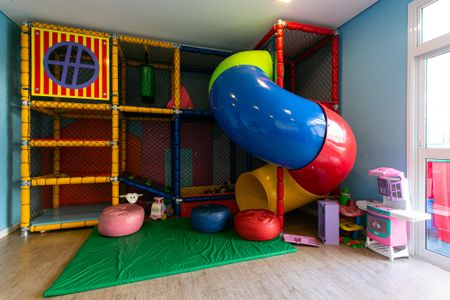 Apartamento para alugar com 76m², 3 quartos e 2 vagas Apartamento para alugar com 76m², 3 quartos e 2 vagasÁrea comum - Brinquedoteca