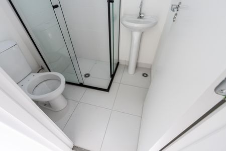 Apartamento para alugar com 34m², 2 quartos e sem vaga Apartamento para alugar com 34m², 2 quartos e sem vagaBanheiro Social