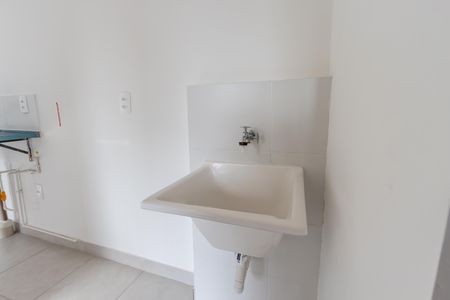 Apartamento para alugar com 34m², 2 quartos e sem vaga Apartamento para alugar com 34m², 2 quartos e sem vagaÁrea de Serviço