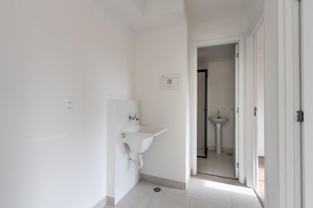 Apartamento para alugar com 34m², 2 quartos e sem vaga Apartamento para alugar com 34m², 2 quartos e sem vagaÁrea de Serviço