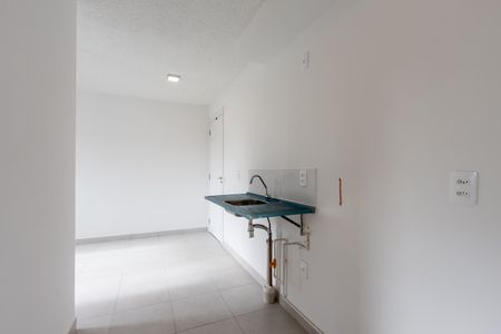 Apartamento para alugar com 34m², 2 quartos e sem vaga Apartamento para alugar com 34m², 2 quartos e sem vagaSala/Cozinha