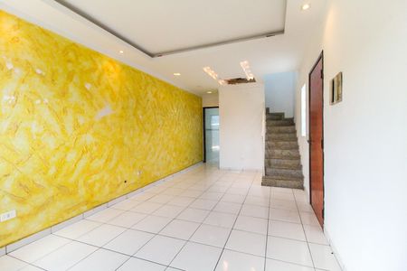 Sala de casa para alugar com 3 quartos, 150m² em Cidade Líder, São Paulo