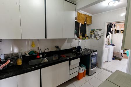 Apartamento à venda com 94m², 2 quartos e 1 vagaCozinha - Armários