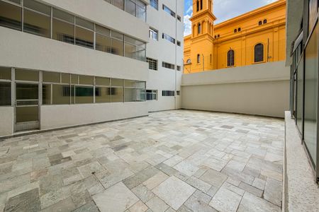 Apartamento para alugar com 67m², 2 quartos e sem vagaÁrea comum