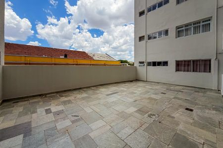 Apartamento para alugar com 67m², 2 quartos e sem vagaÁrea comum