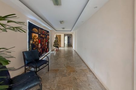 Apartamento para alugar com 67m², 2 quartos e sem vagaHall social