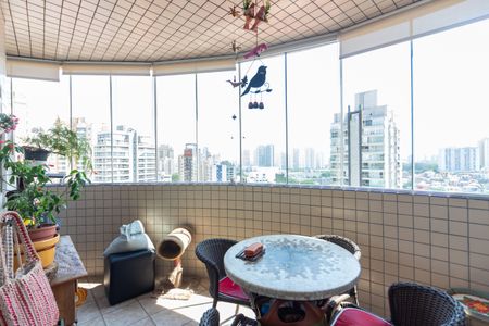 Apartamento à venda com 156m², 3 quartos e 4 vagasSacada