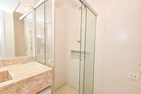 Apartamento para alugar com 68m², 2 quartos e 1 vagaBanheiro