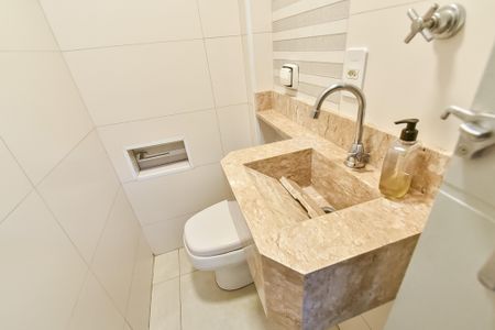 Apartamento para alugar com 68m², 2 quartos e 1 vagaBanheiro de serviço