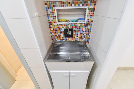 Apartamento para alugar com 68m², 2 quartos e 1 vagaÁrea de serviço