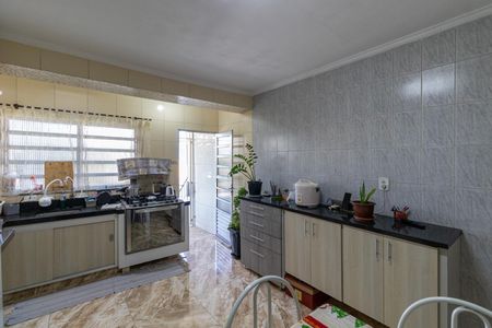 Casa à venda com 200m², 3 quartos e 1 vagaCozinha 